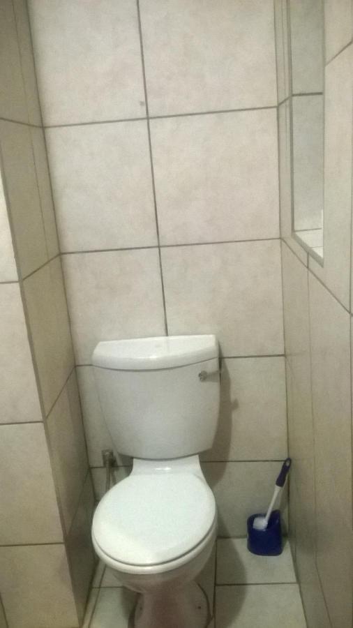 בלומפונטייין Baobab Tree Guest House מראה חיצוני תמונה